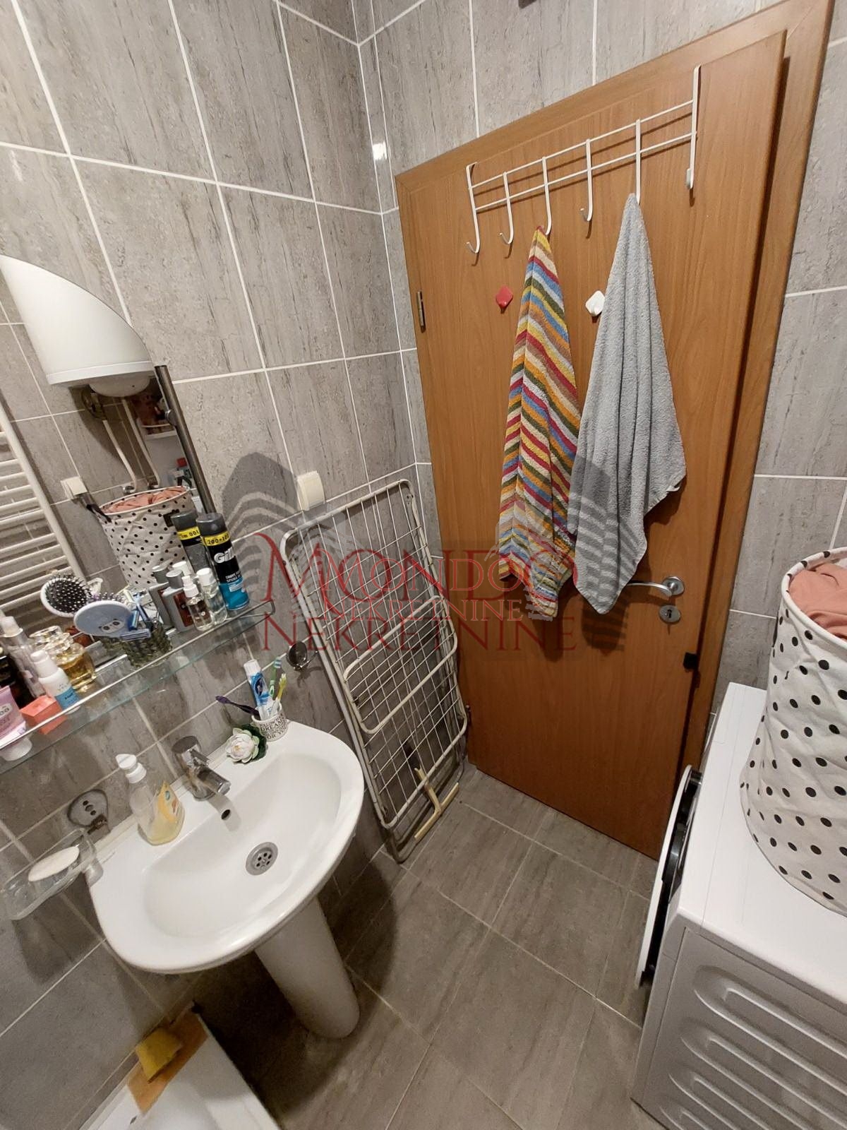 Garsonjera kod Doma zdravlja.