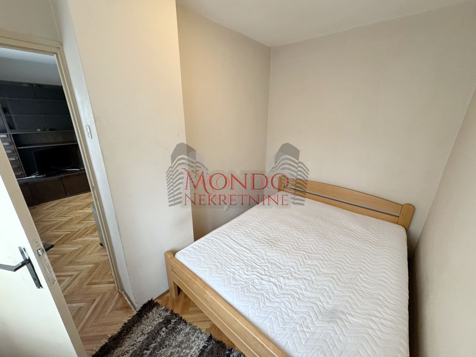 Dvosoban stan na Paliluli, Nova zeleznika kolonija