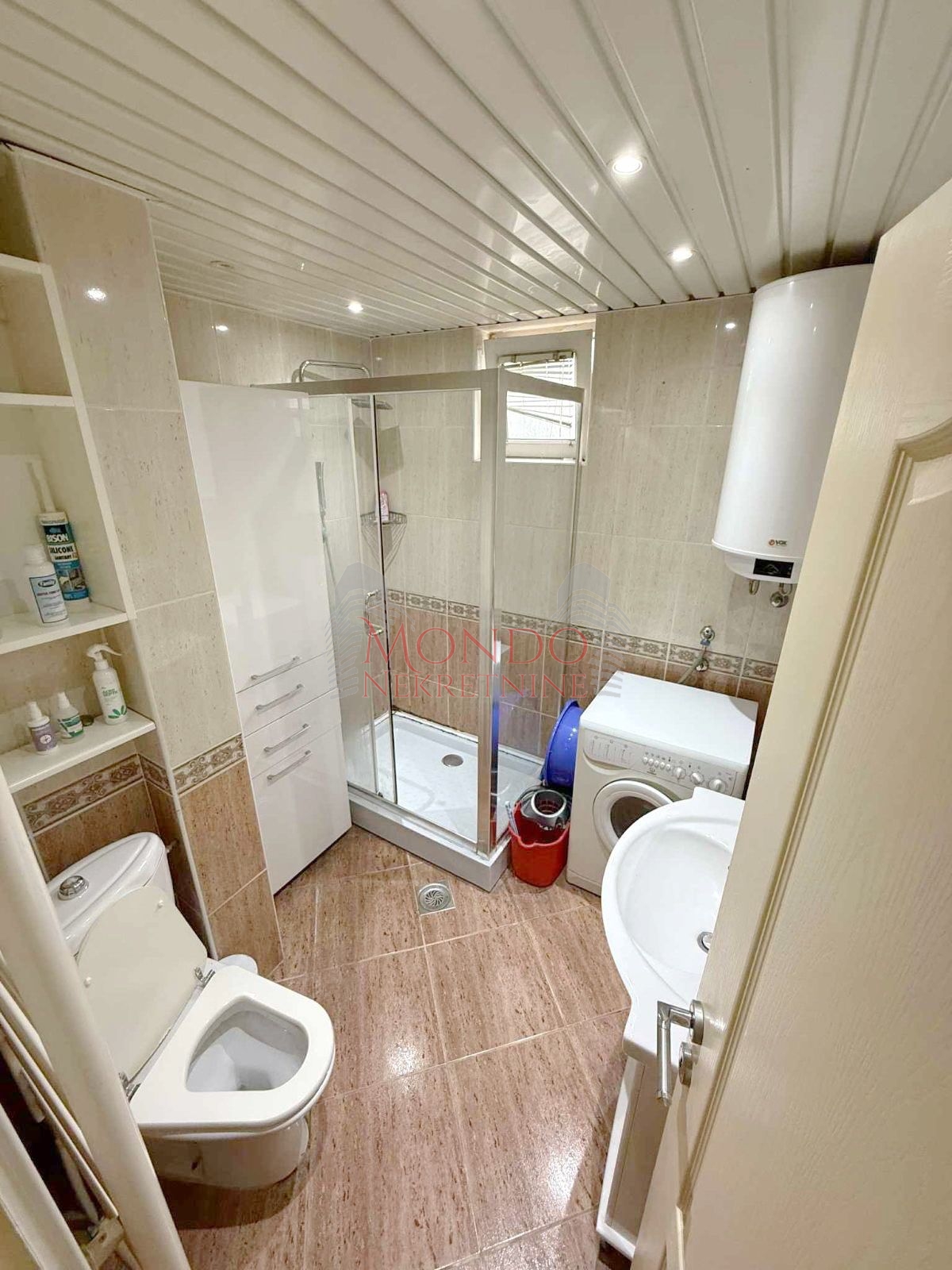 Trosoban stan u novoj zgradi na Paliluli, ul. Mokranjceva!