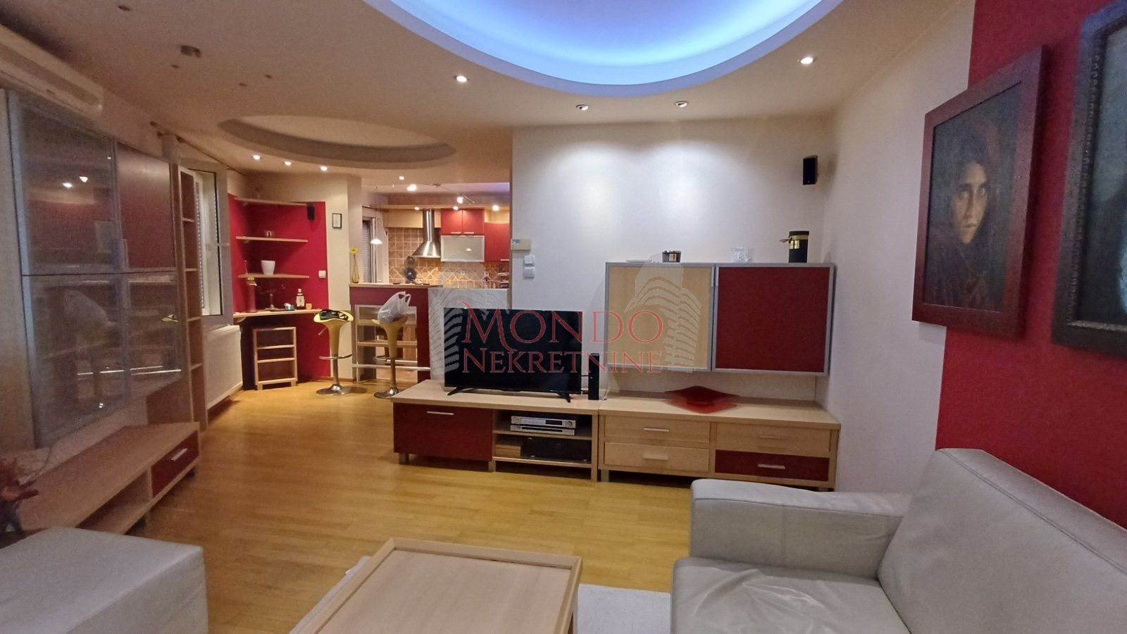 Trosoban stan u novoj zgradi na Paliluli, ul. Mokranjceva!