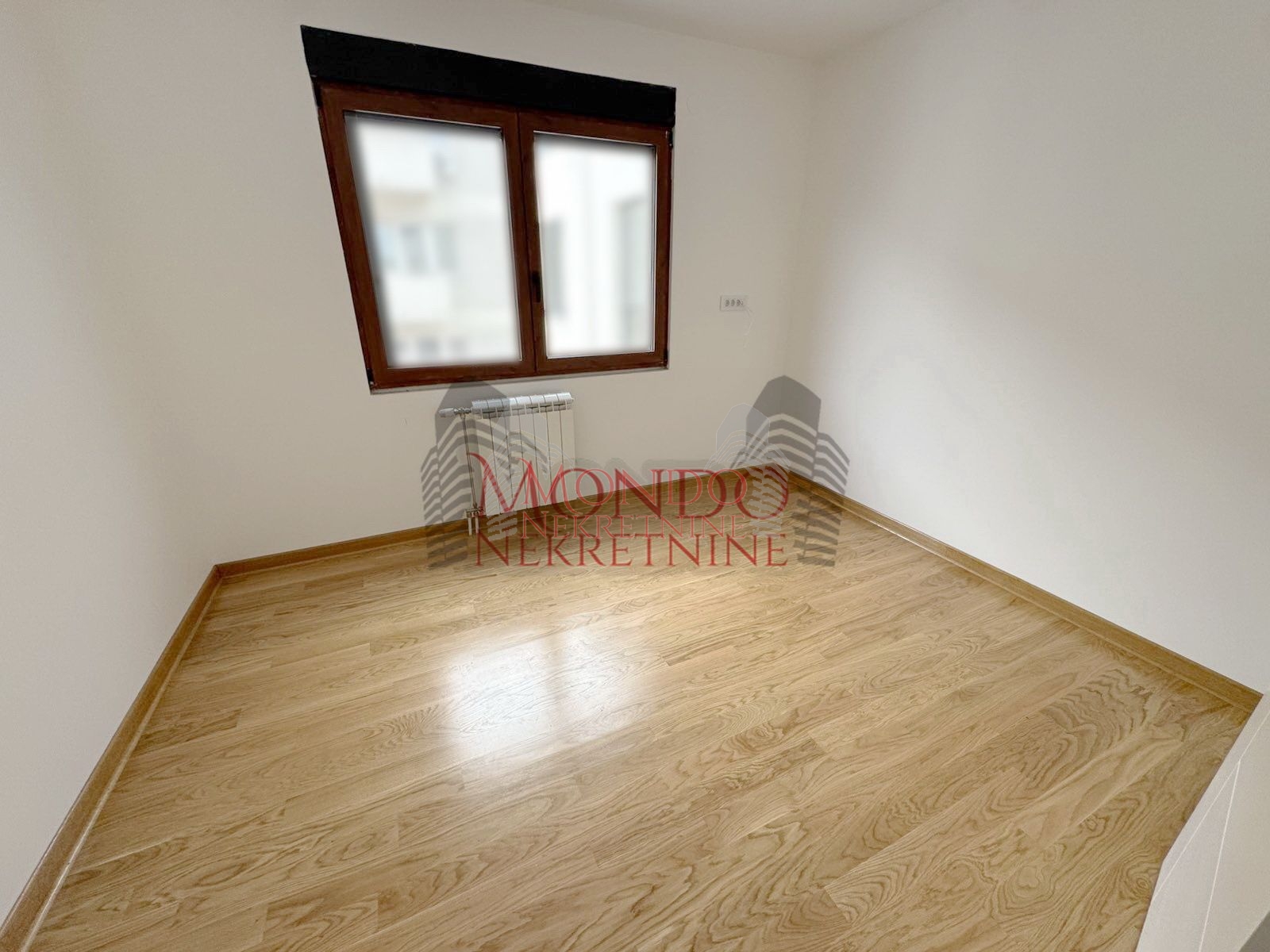 Cetvorosoban nov stan u centru grada kod Doma zdravlja