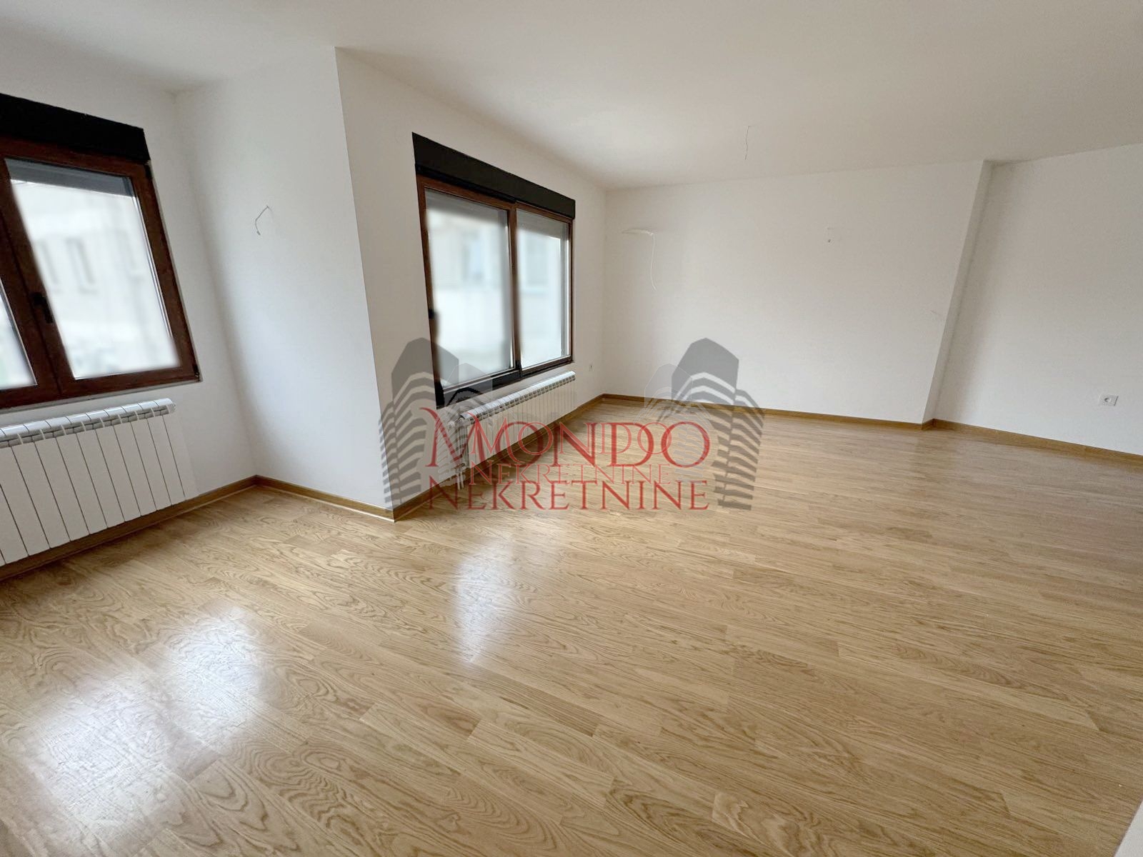 Cetvorosoban nov stan u centru grada kod Doma zdravlja