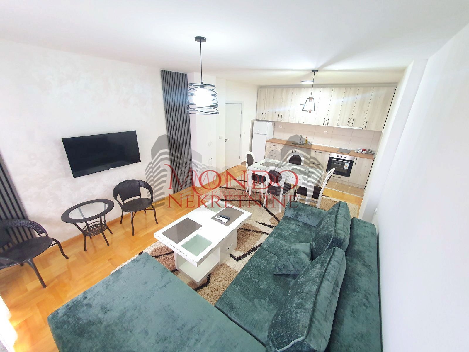 Jednoiposoban stan kod Čaira u  naselju “Vagres City”.