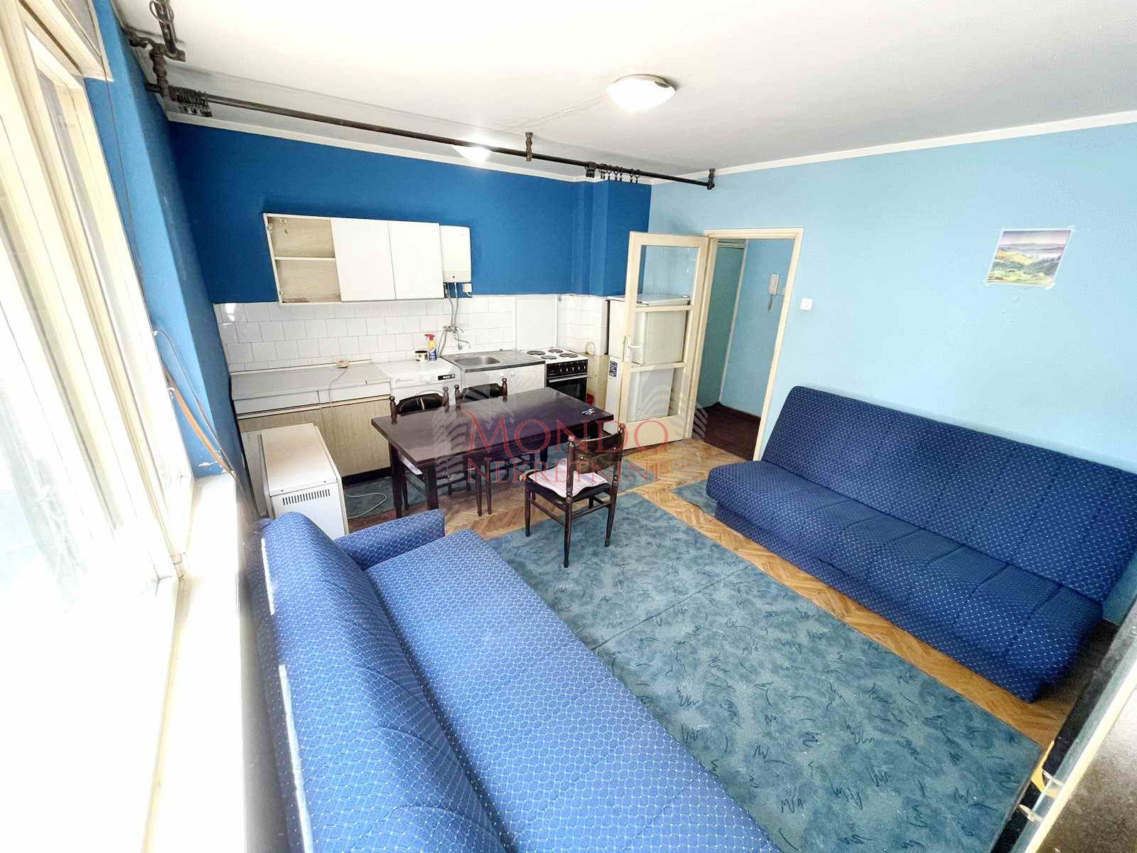 Garsonjera kod pravnog fakulteta, ta, Niš