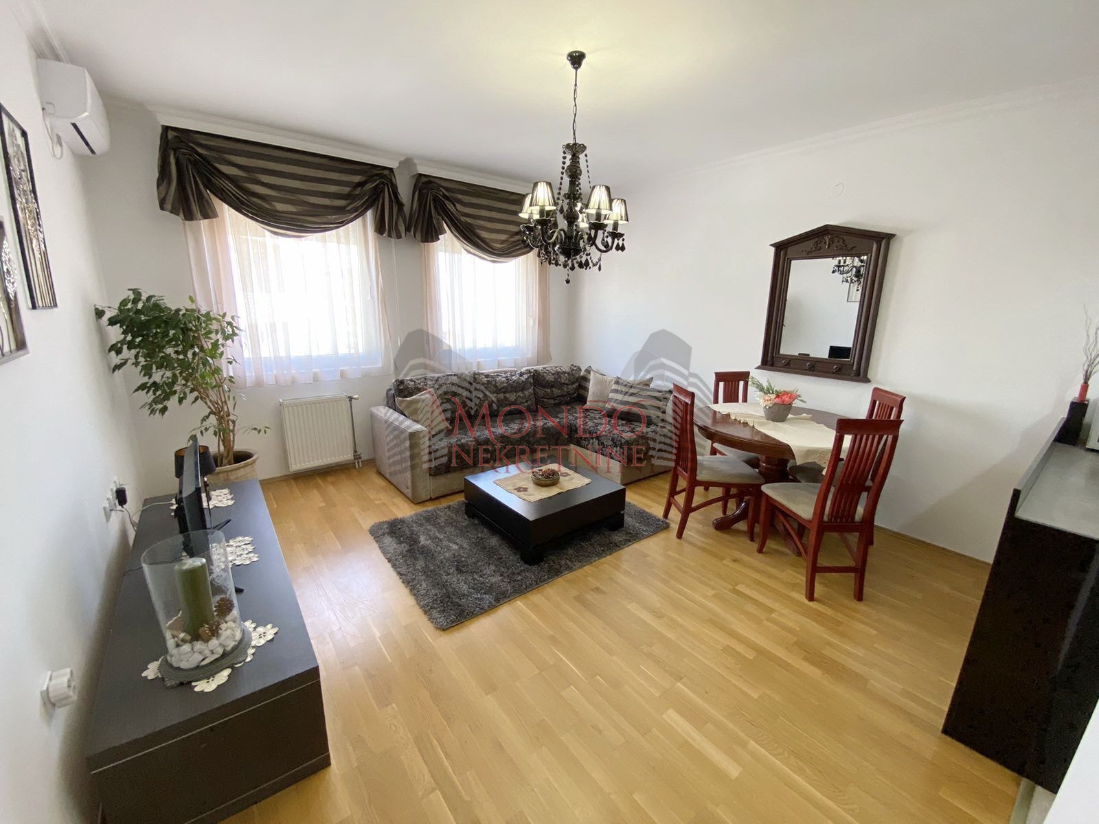 Jednoiposoban nov stan kod Filozofskog fakulteta, novogradnja,parking!