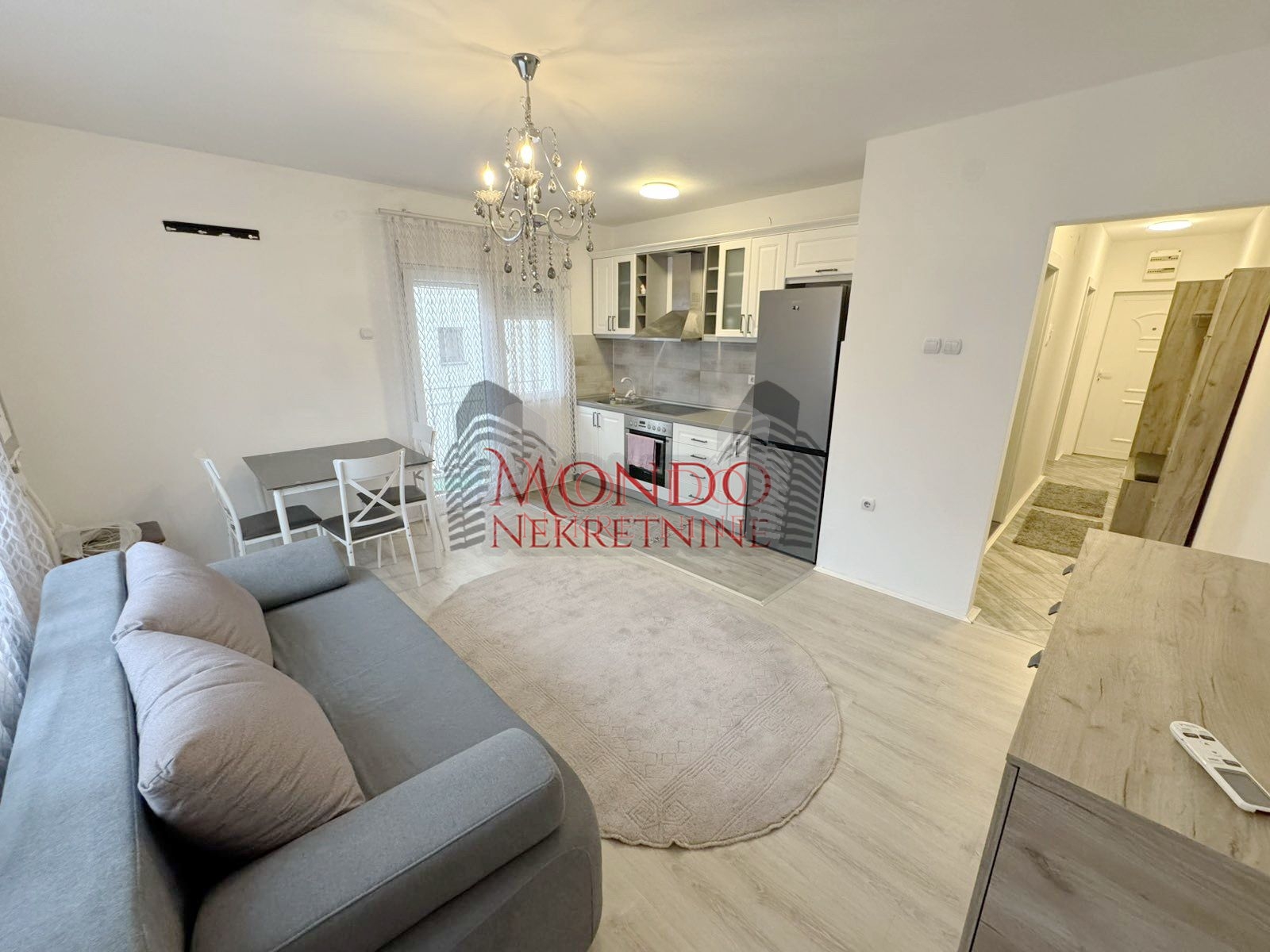 Jednoiposoban stan u blizini Lukoil pumpe, Dragise Cvetkovica