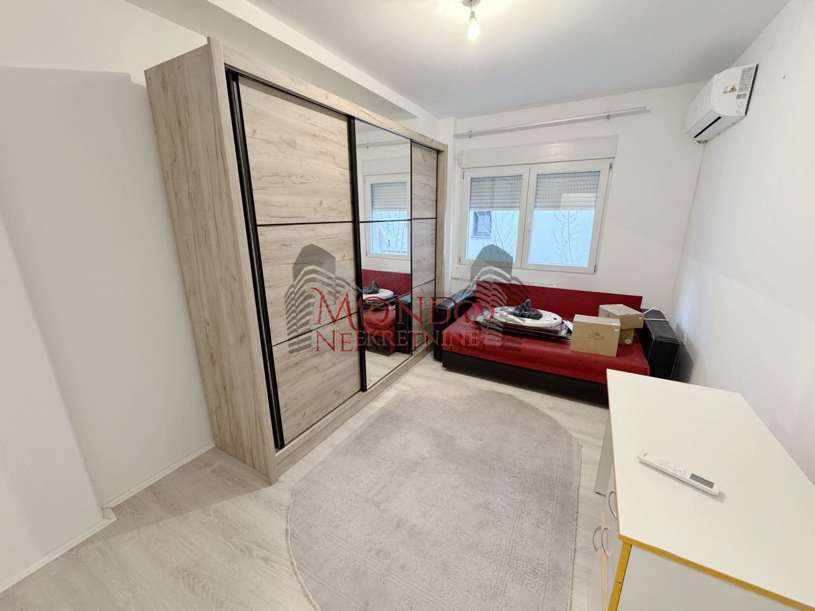 Jednoiposoban stan u blizini Lukoil pumpe, Dragise Cvetkovica