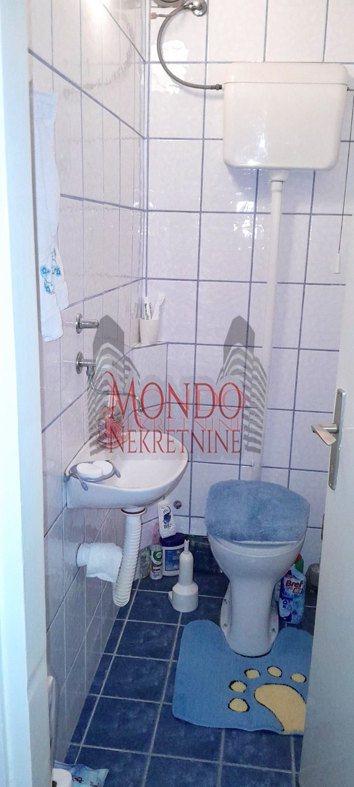 Dvoiposoban stan na Palili