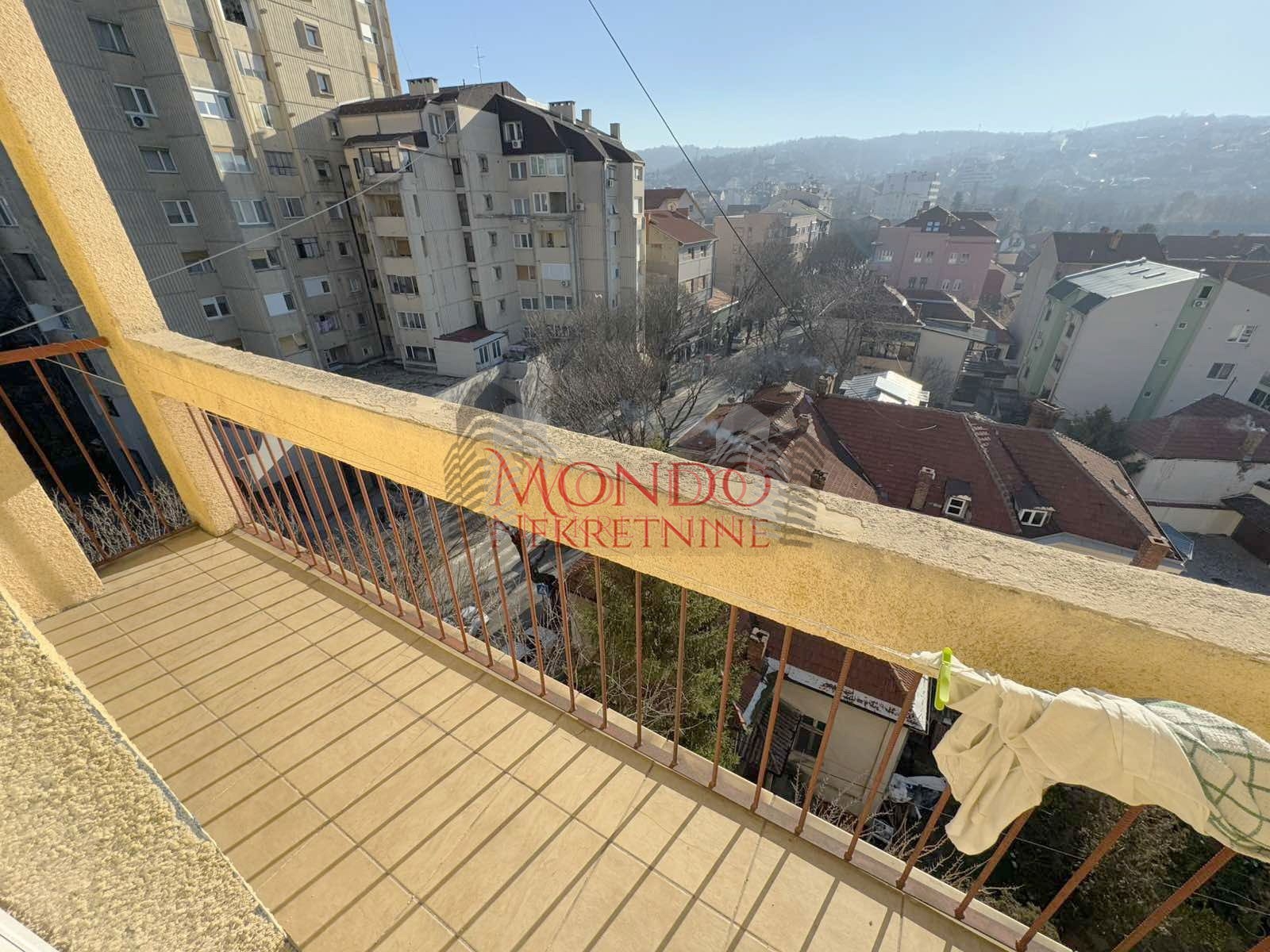 Jednosoban stan centru grada na Margeru preko puta Saborne crkve