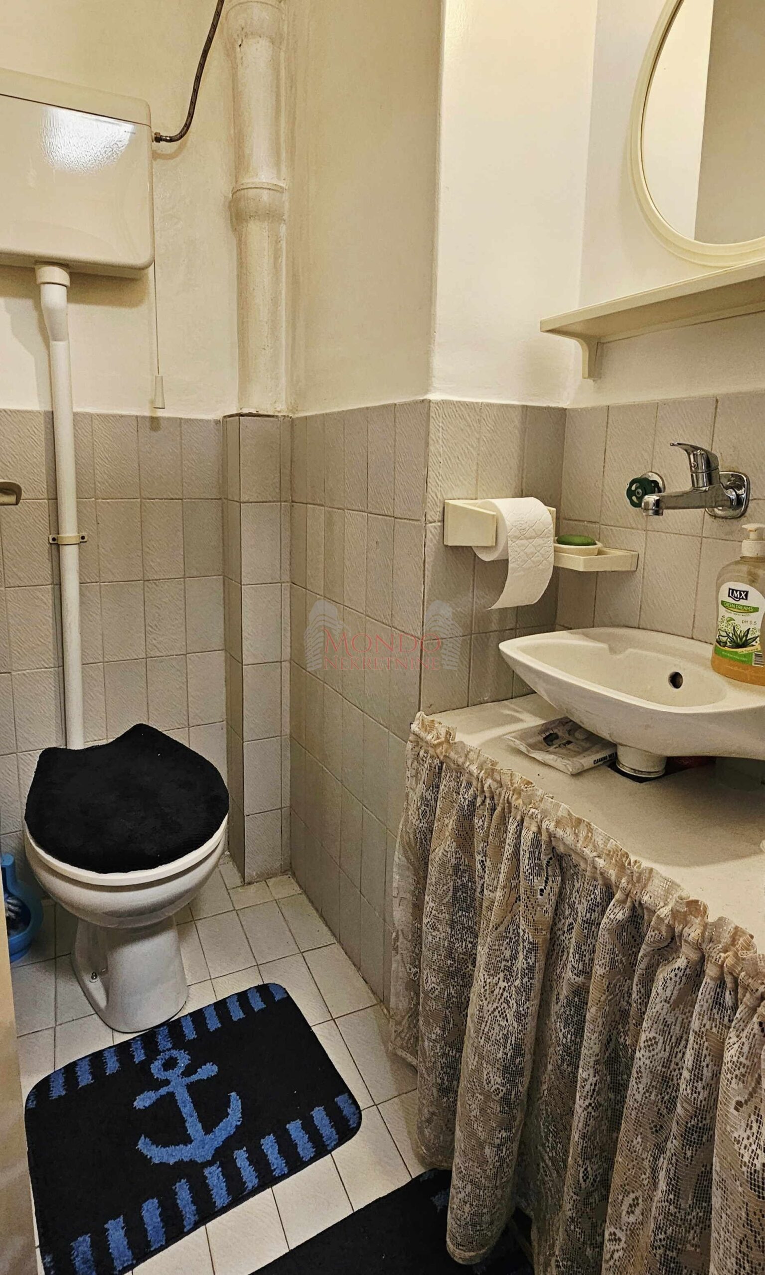 Odličan trosoban stan, 85 m2, IV sprat