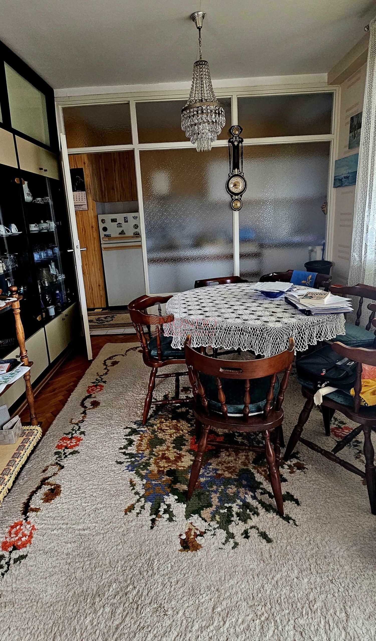 Odličan trosoban stan, 85 m2, IV sprat