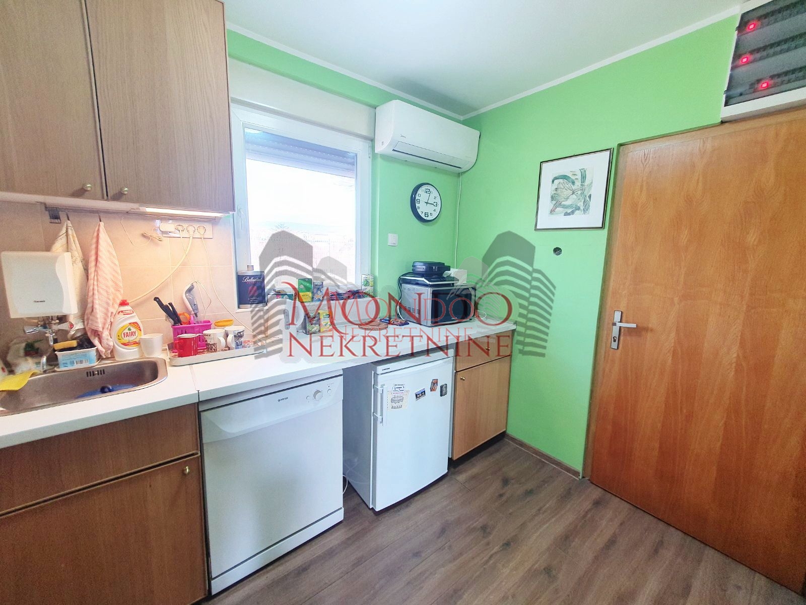 Jednoiposoban stan u Knjaževačkoj u blizini “OŠ” Njegoš