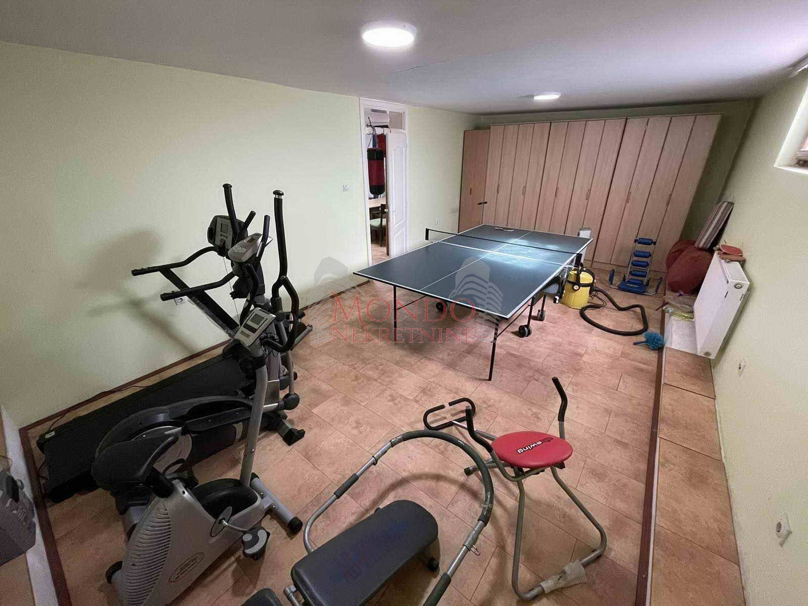 Porodična nova kuća, eg, Niš