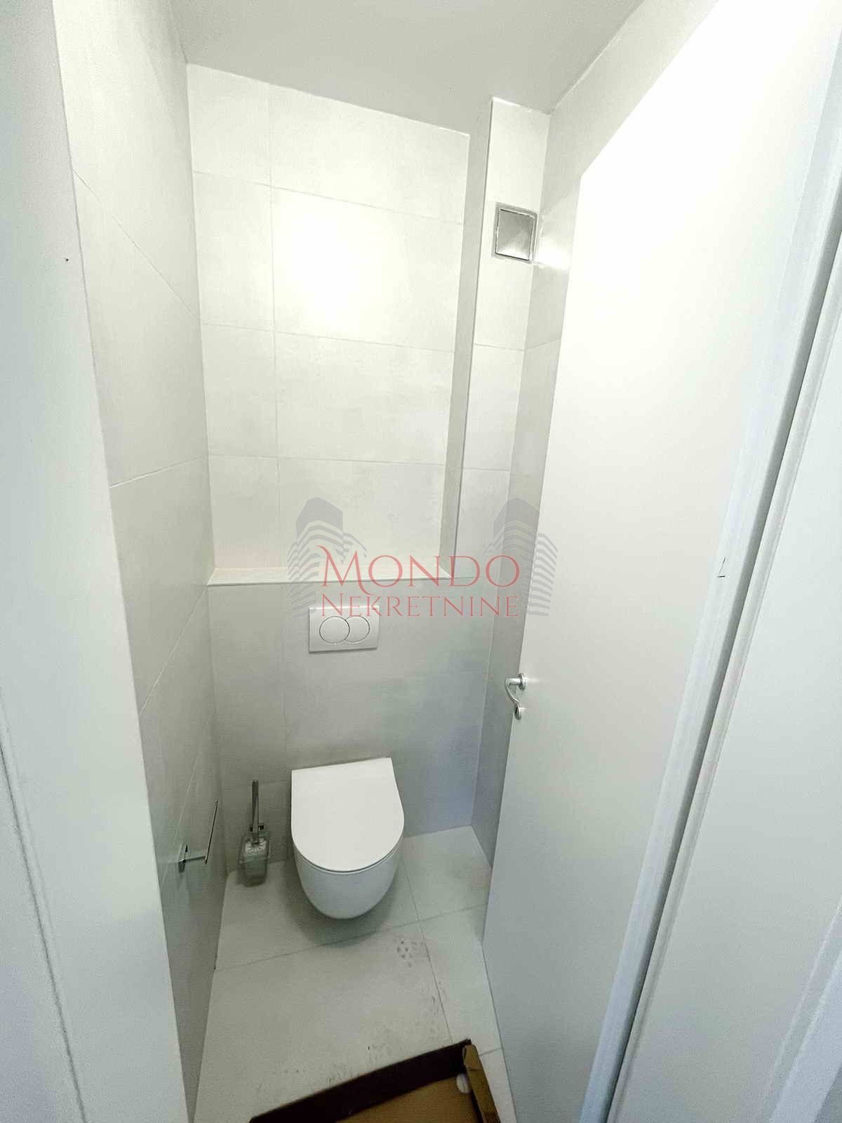 Lokal u samom centru, parking, cg, Niš