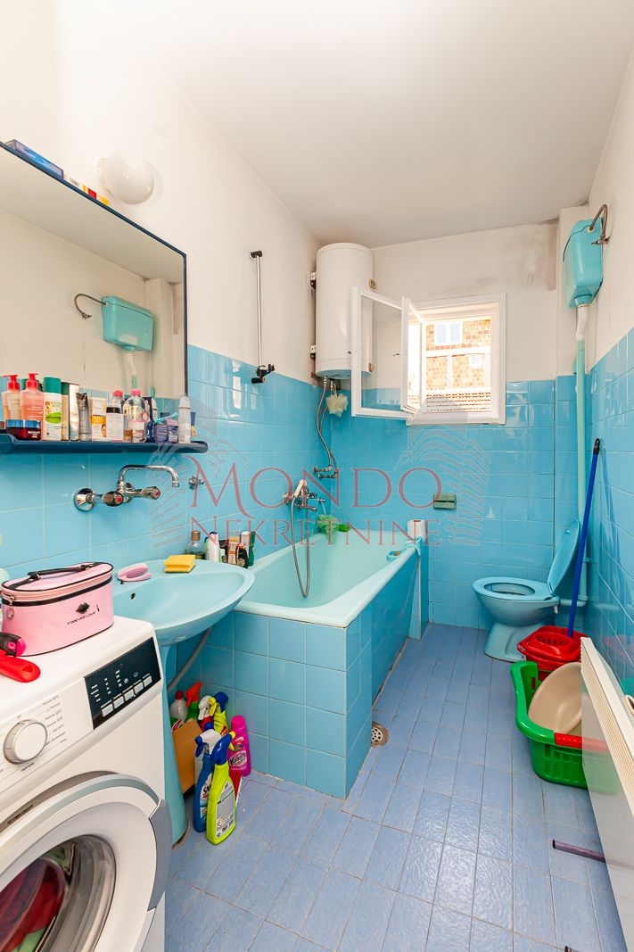 Dvospratna kuća na trošarini, ta,, Niš