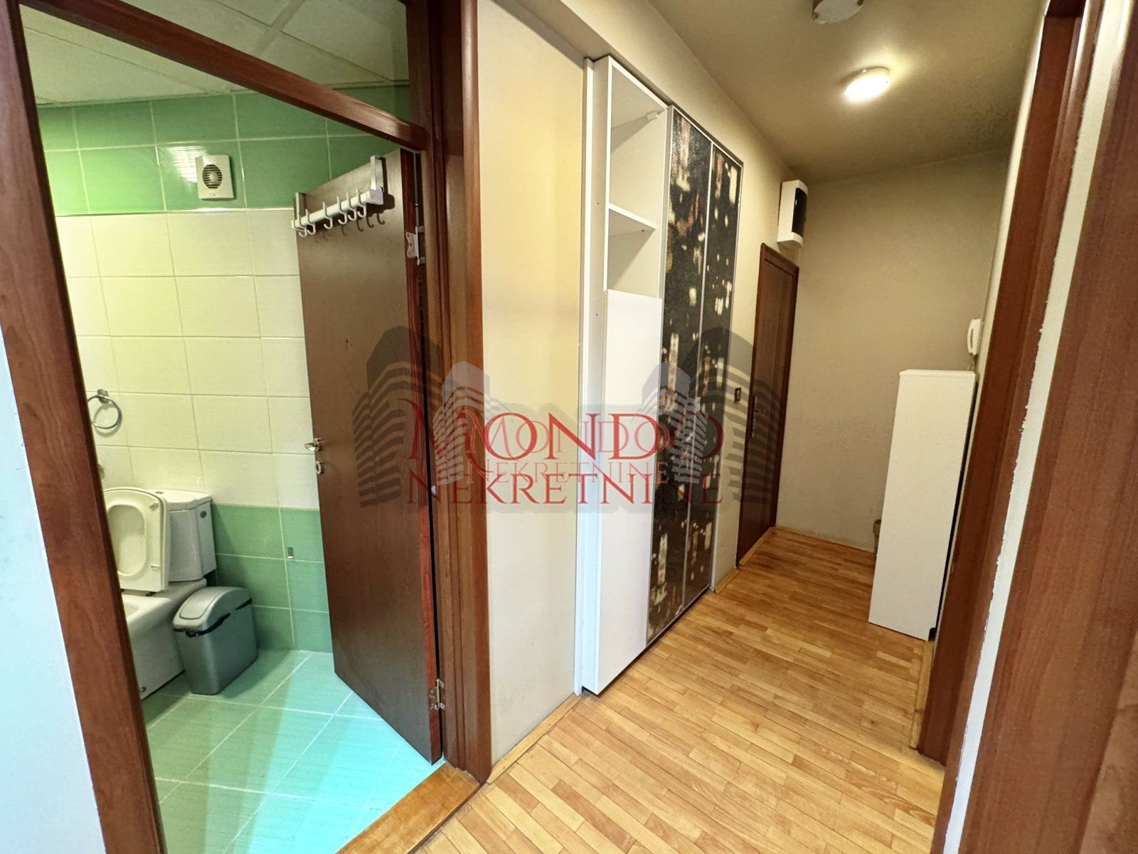 Jednoiposoban stan u novoj zgradi kod Caira