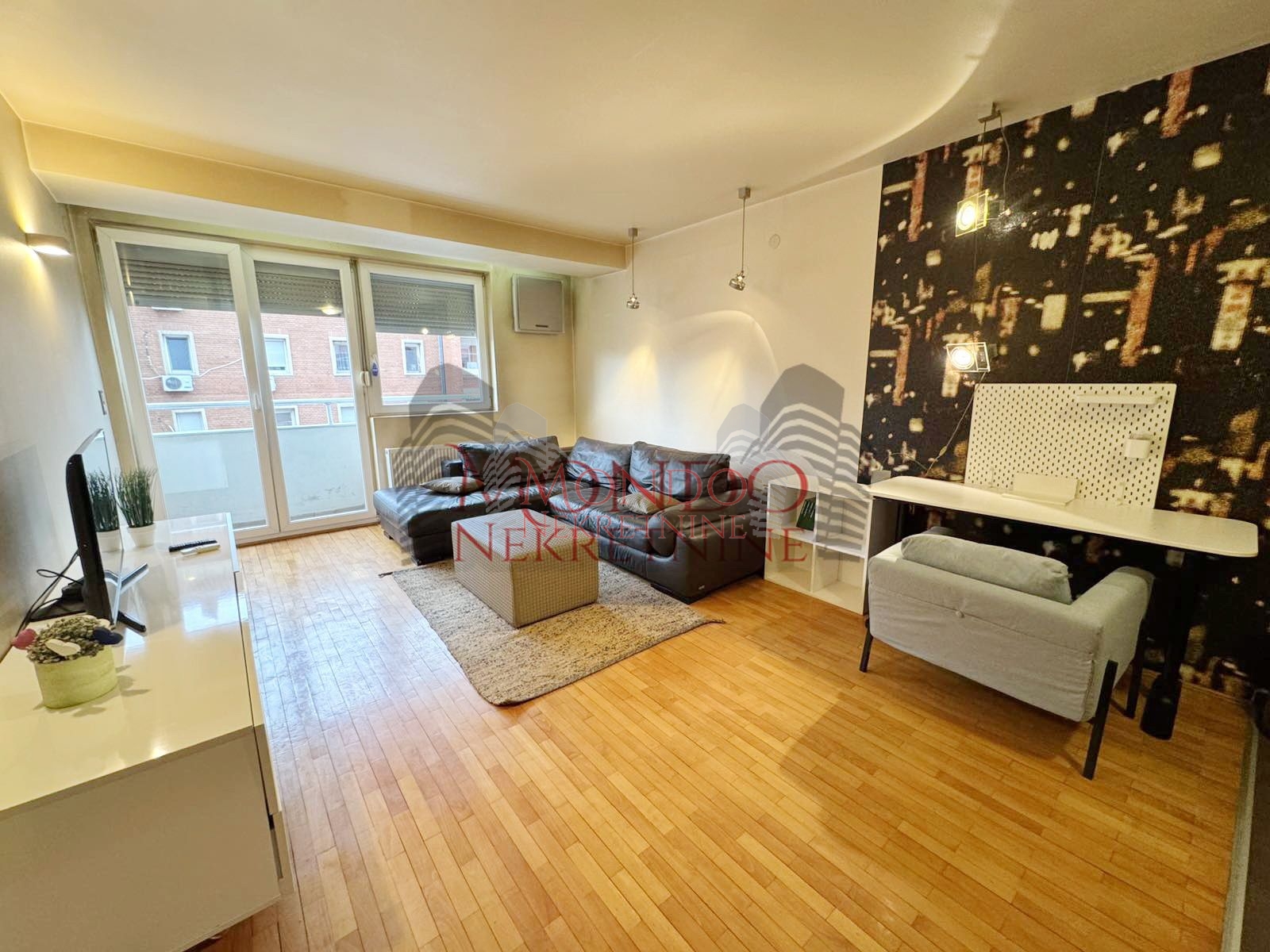 Jednoiposoban stan u novoj zgradi kod Caira