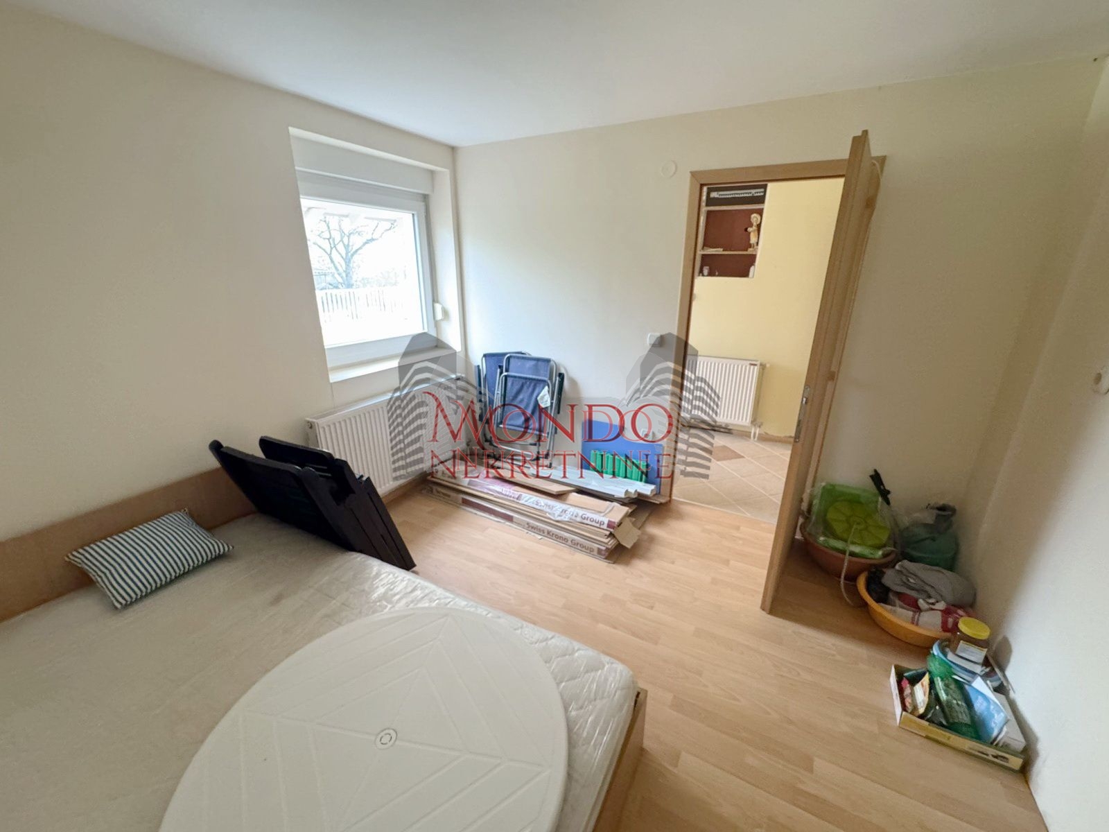 Na pradaju kuca, Vinik iznad stare fazanerije, 137.000e, 110m2