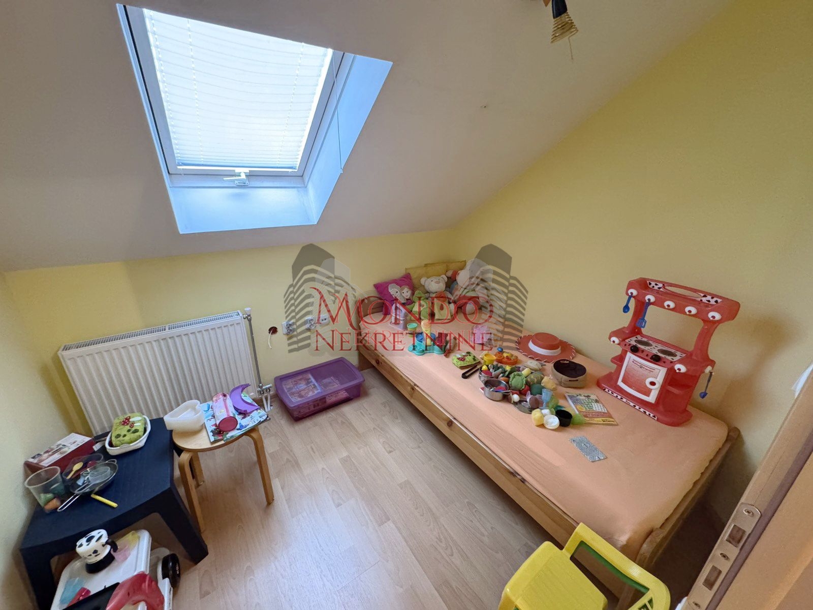 Na pradaju kuca, Vinik iznad stare fazanerije, 137.000e, 110m2