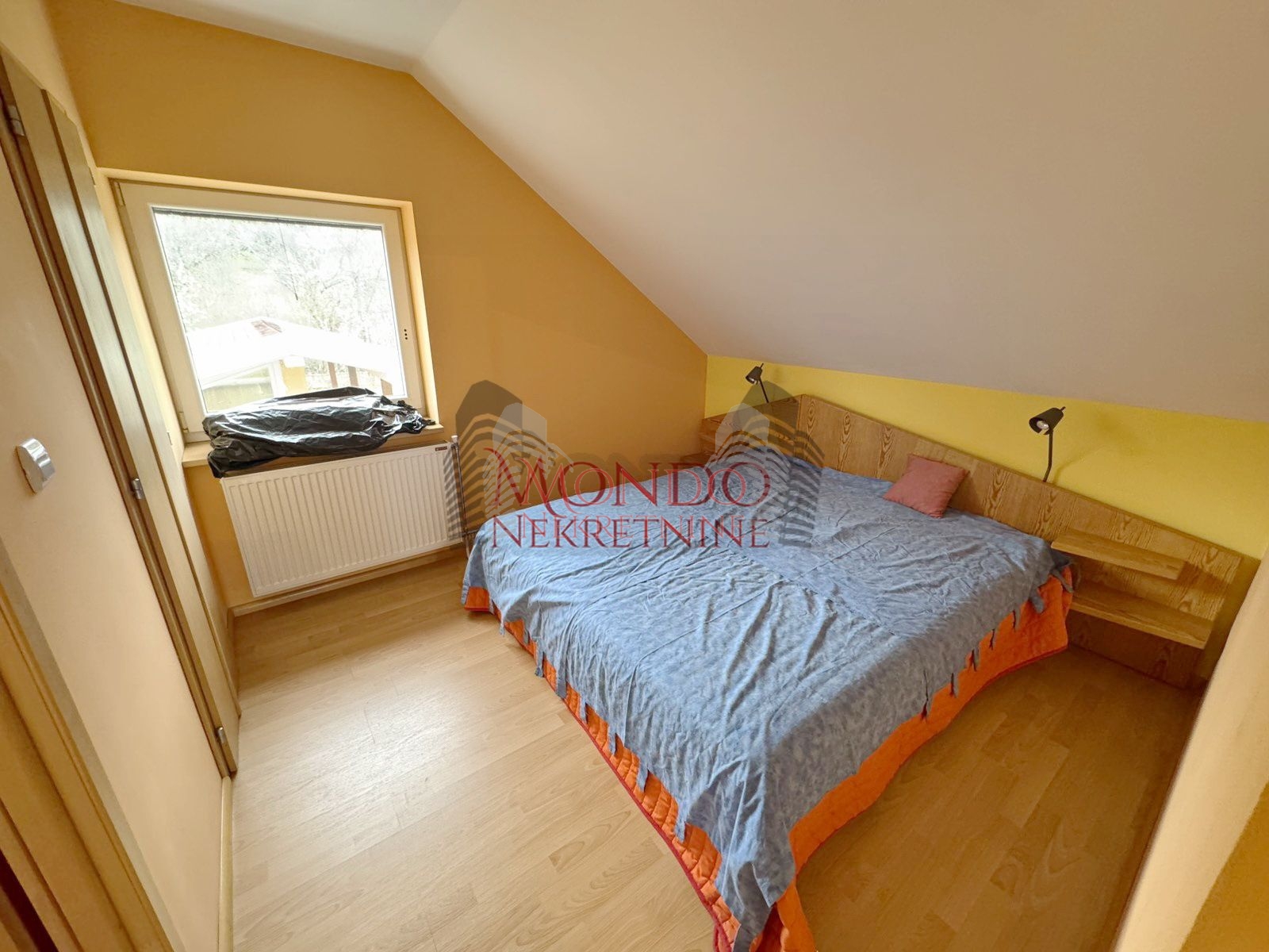 Na pradaju kuca, Vinik iznad stare fazanerije, 137.000e, 110m2