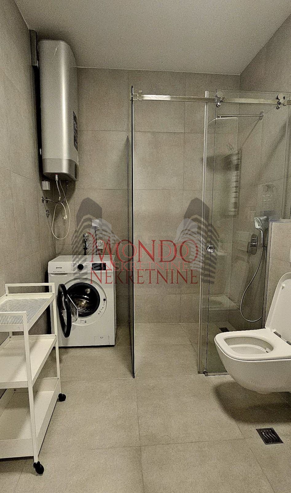 Idaje se garsonjera u Planet Residence, Niš