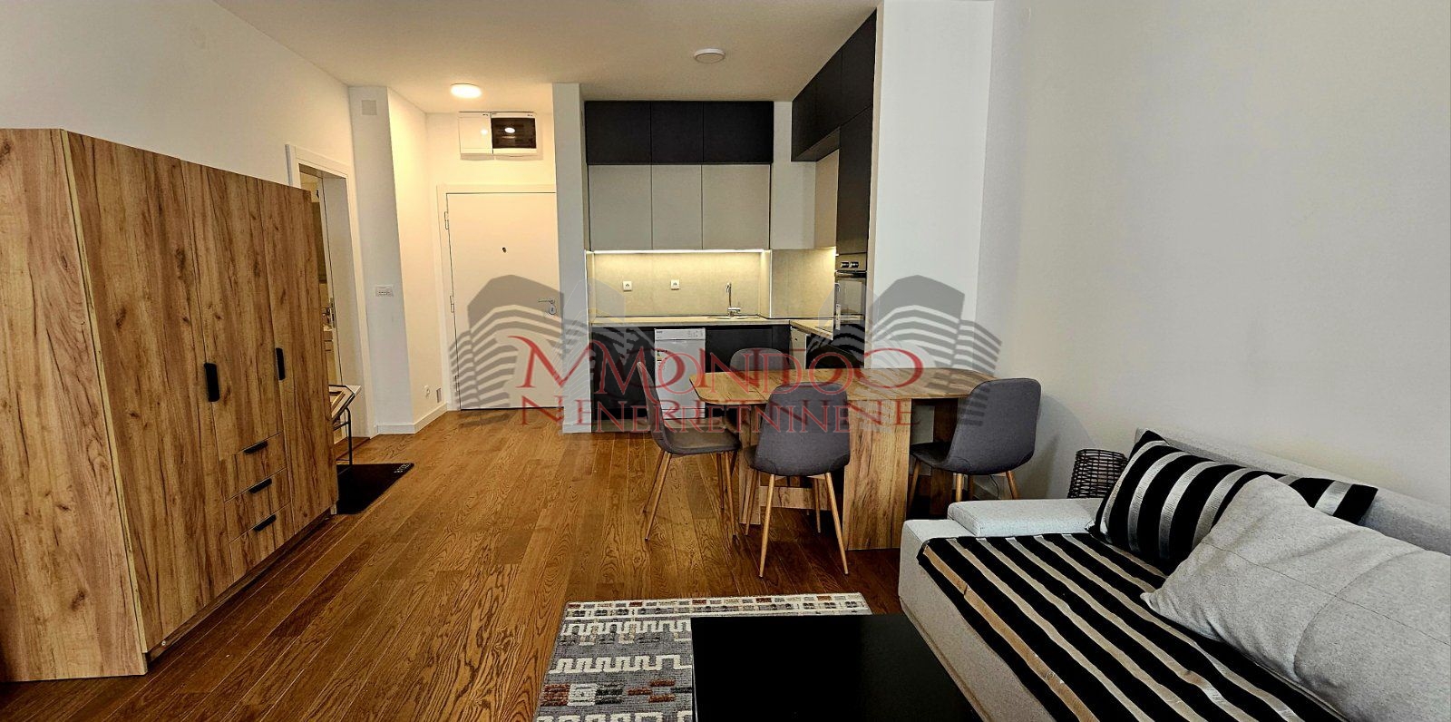 Idaje se garsonjera u Planet Residence, Niš