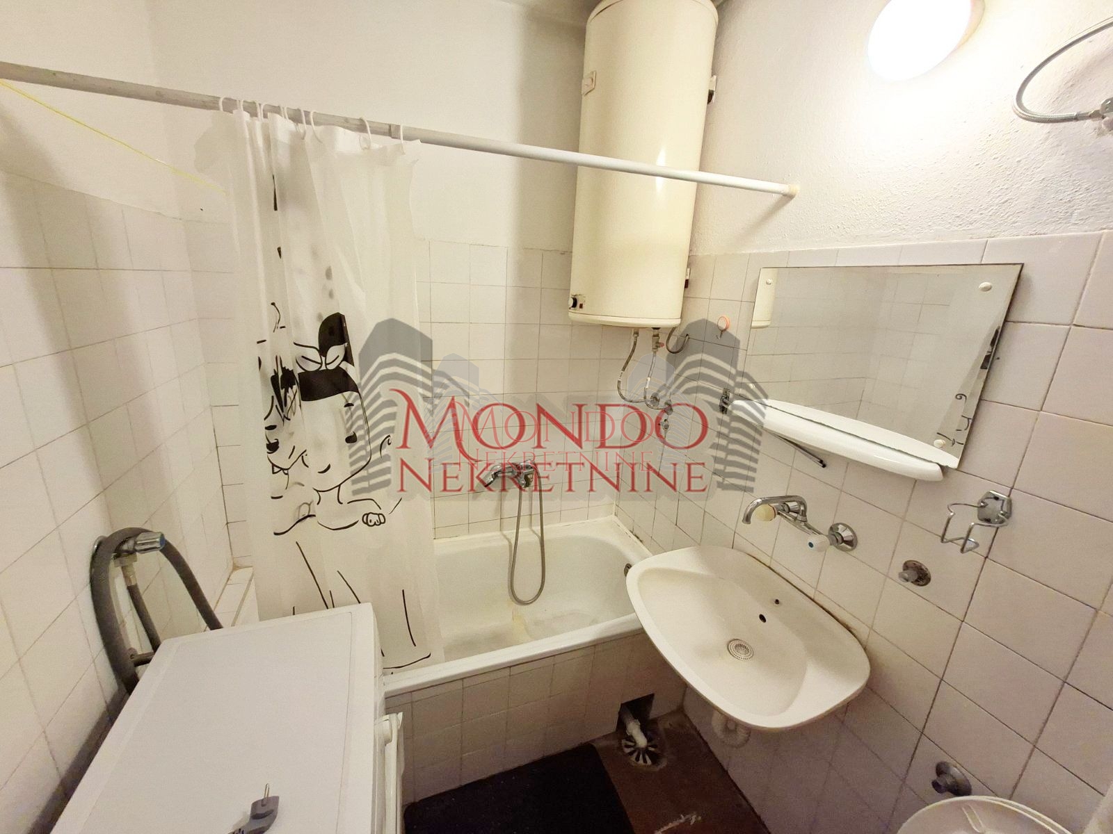 Trosoman stan u Durlanu kod Slatke kuće