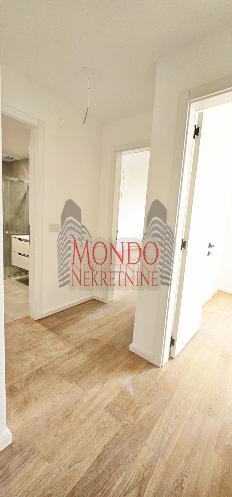 Dvoiposoban stan u samom centru grada, novogradnja