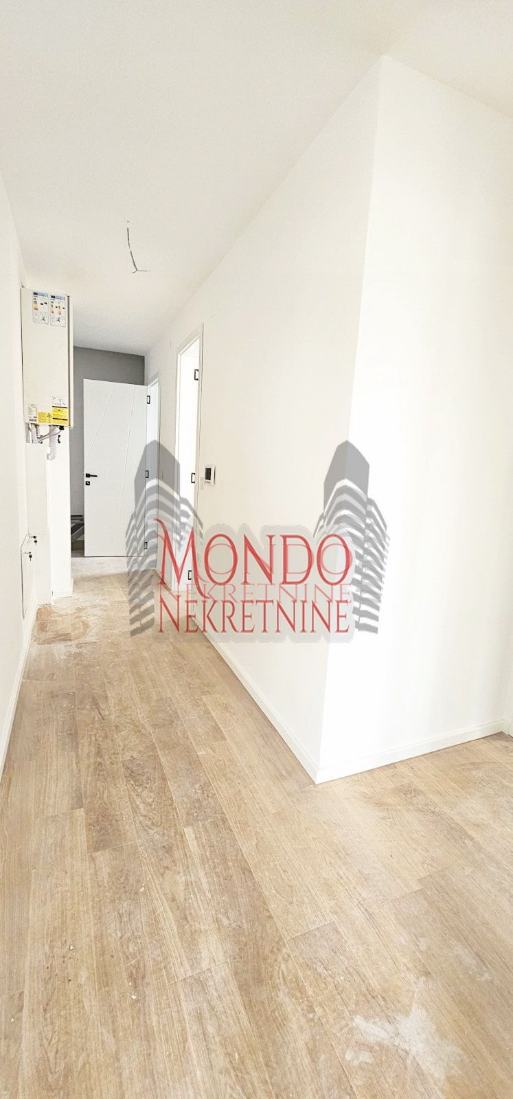 Dvoiposoban stan u samom centru grada, novogradnja