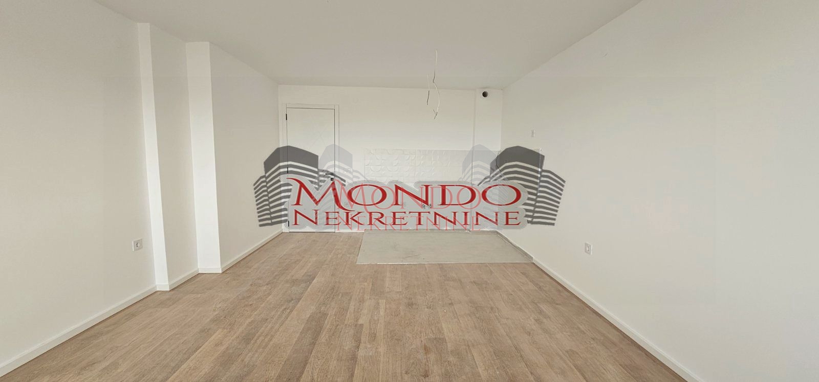 Dvoiposoban stan u samom centru grada, novogradnja