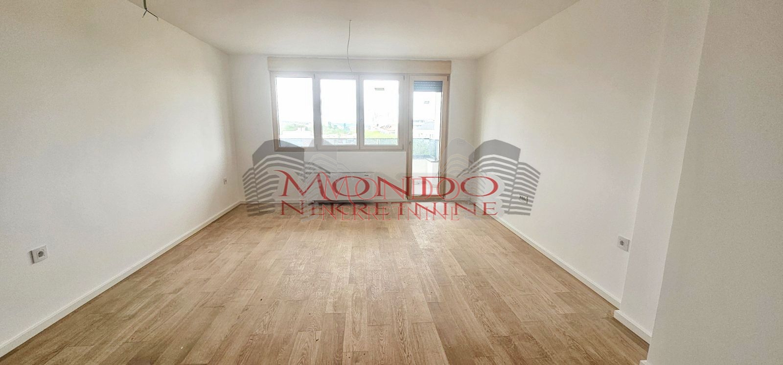 Dvoiposoban stan u samom centru grada, novogradnja