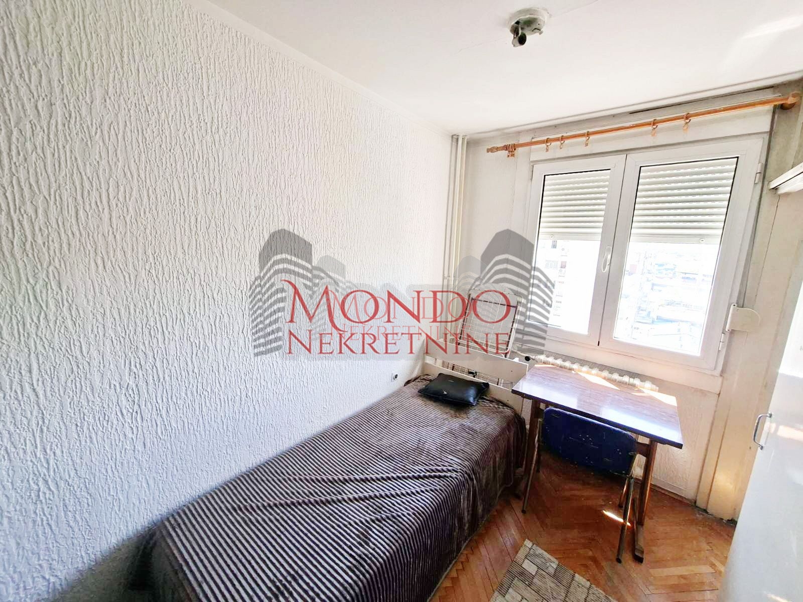 Jednoiposoban stan kod Medicinskog fakulteta