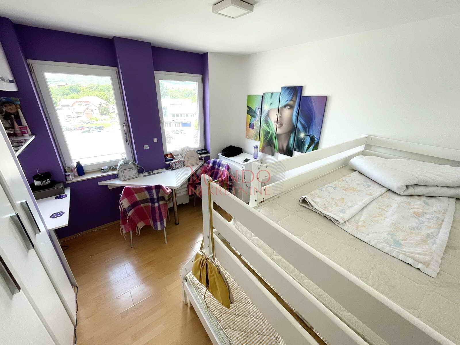 Četvorosoban stan u magodnu, renoviran, cg, Niš
