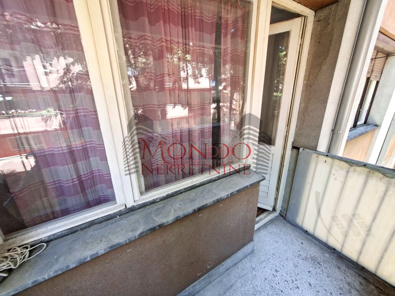 Jenosoban  stan kod fakulteta Zaštite na radu