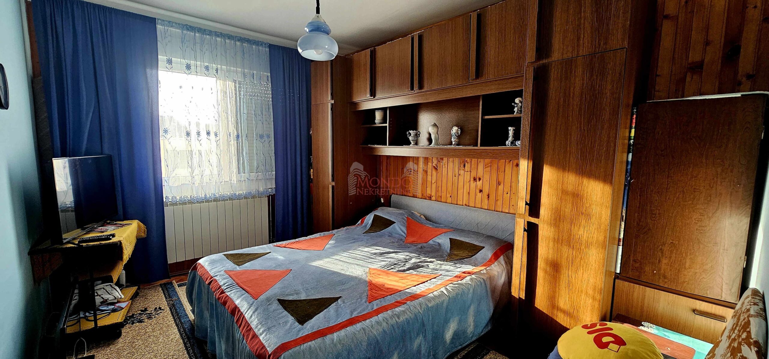 Odličan trosoban stan, 85 m2, IV sprat