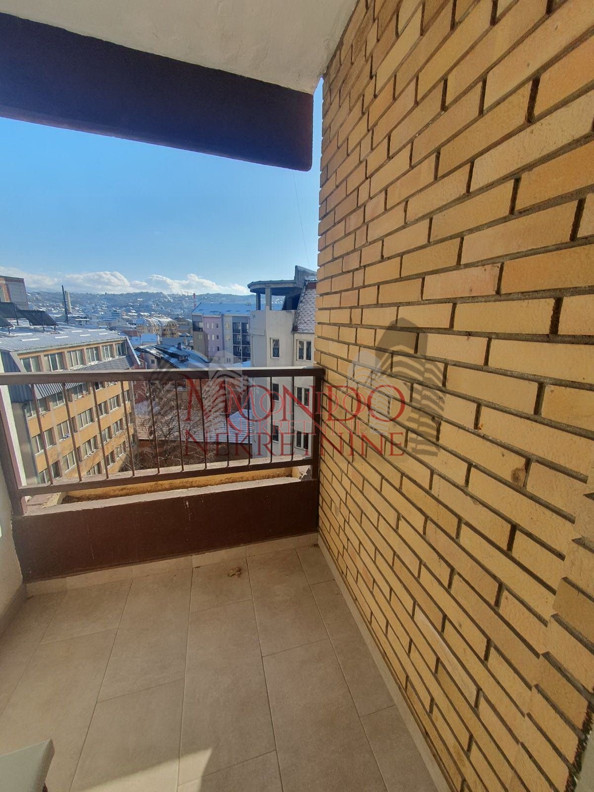 Troiposoban stan kod Pravnog fakulteta, CG, 86m2, Niš
