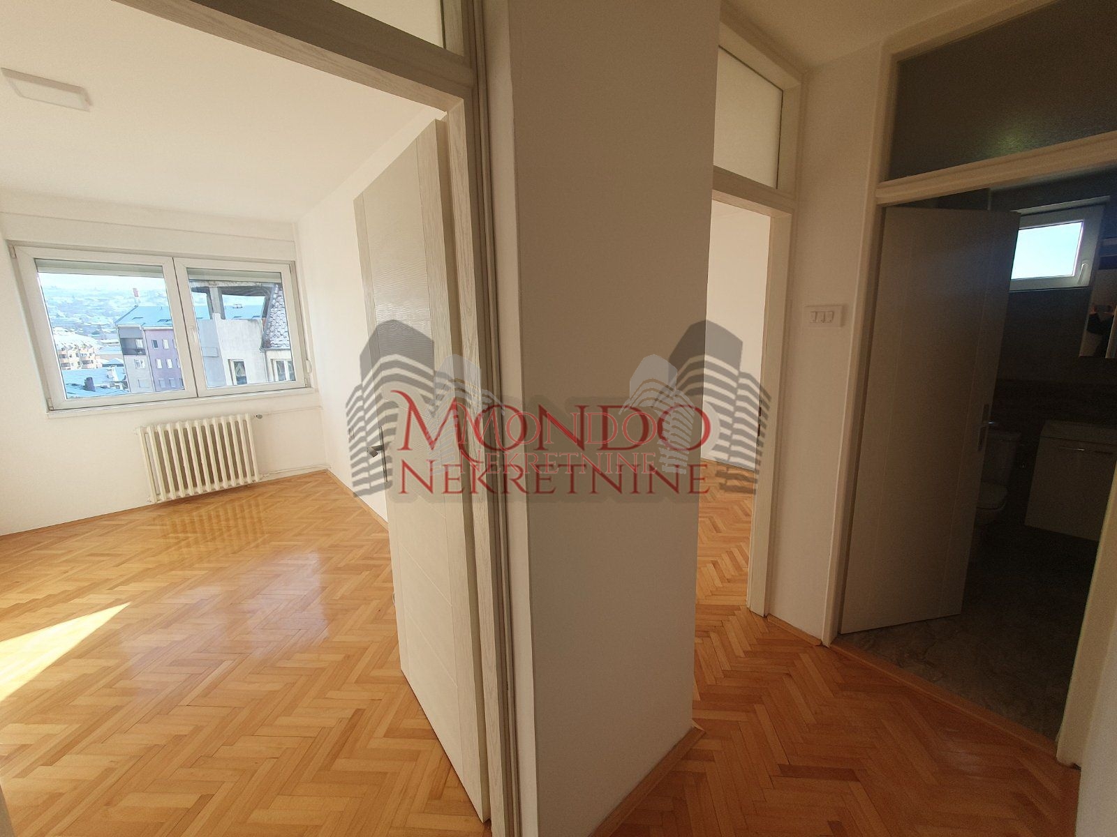 Troiposoban stan kod Pravnog fakulteta, CG, 86m2, Niš