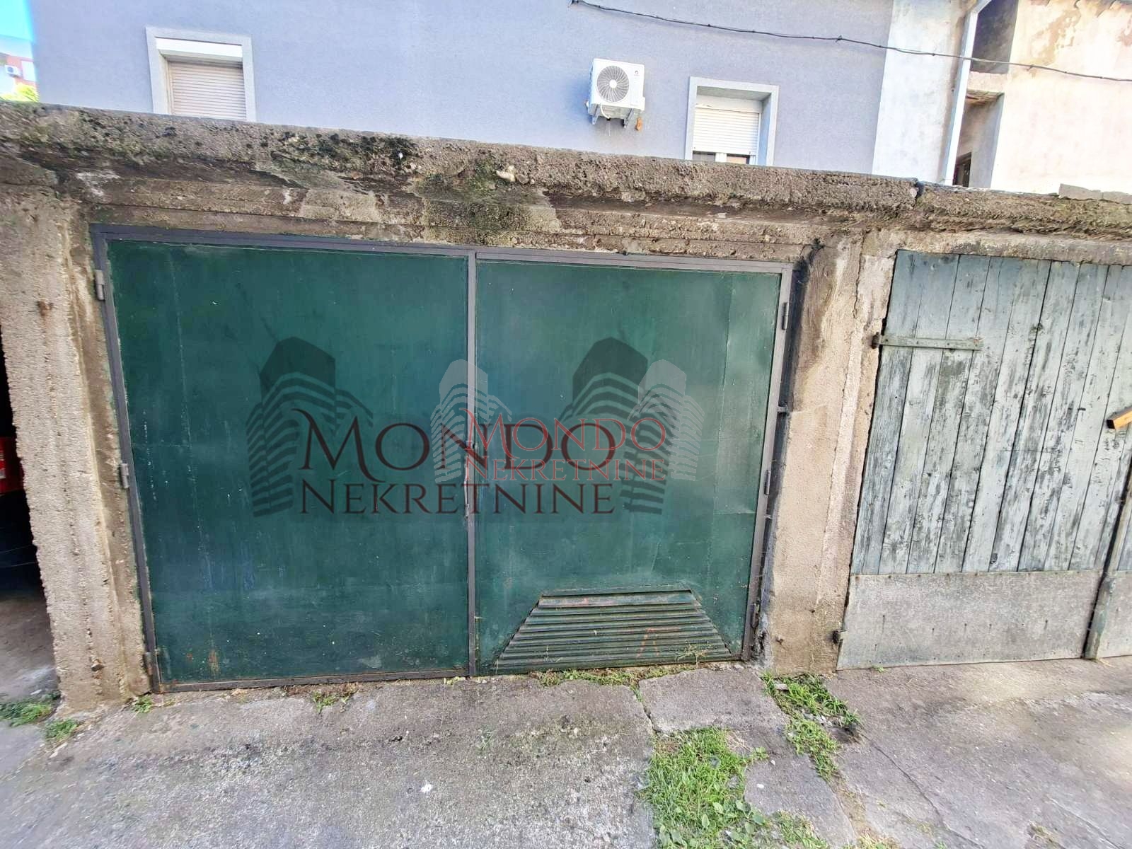 Garža u epicentru NIša