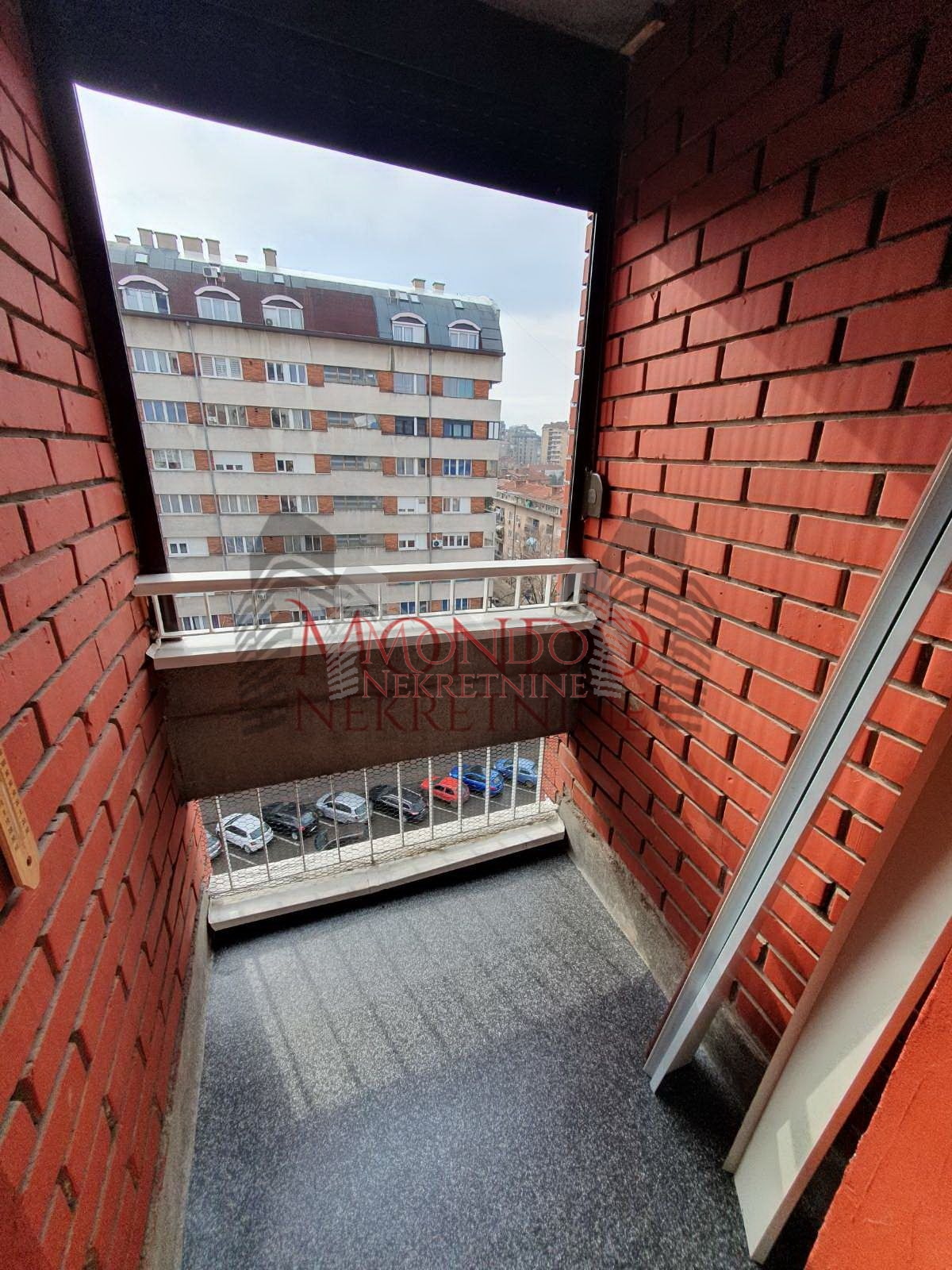 Dvosoban stan na bulevaru Zorana Đinđića