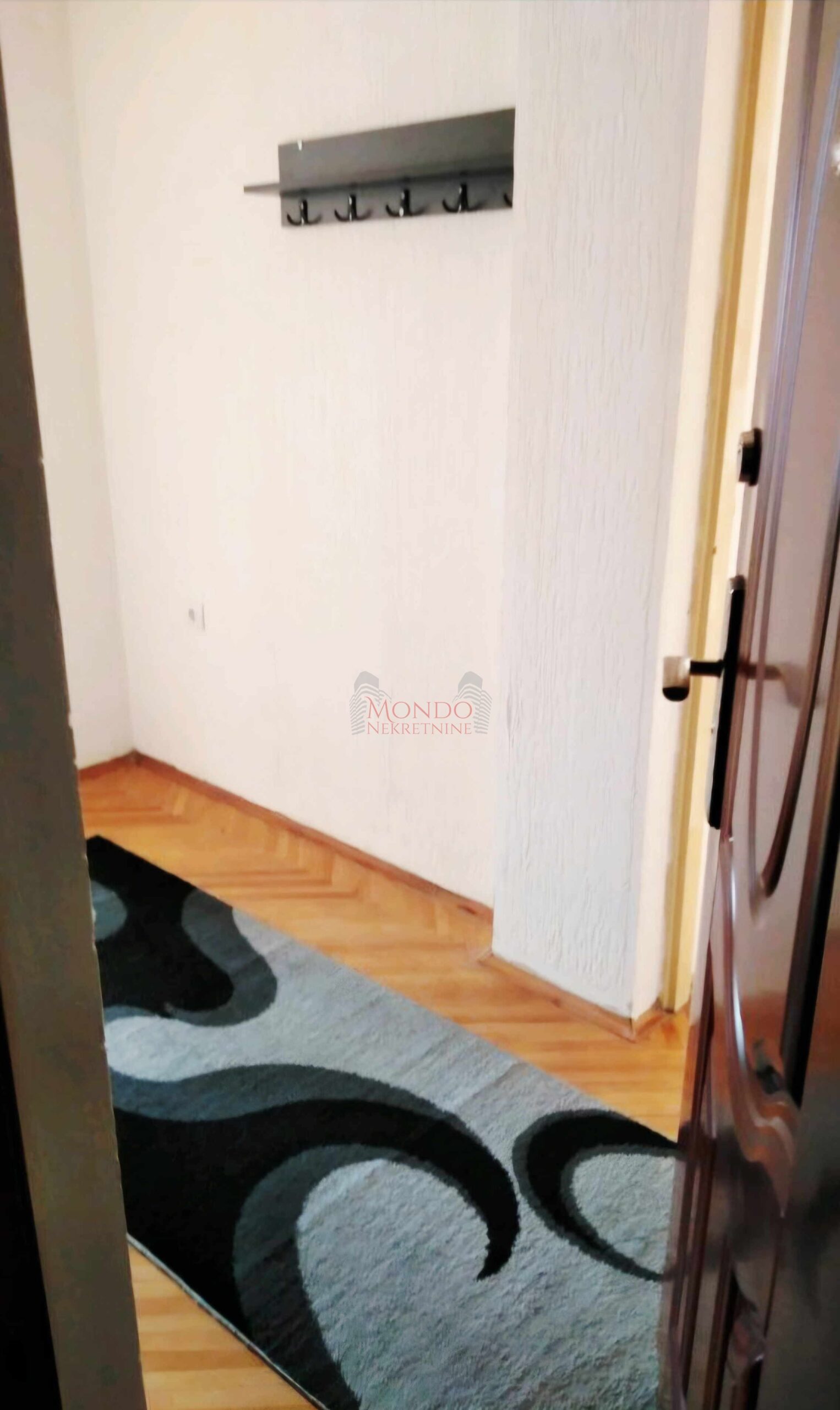 42 m2,  jednosoban, Bulevar Nemanjića