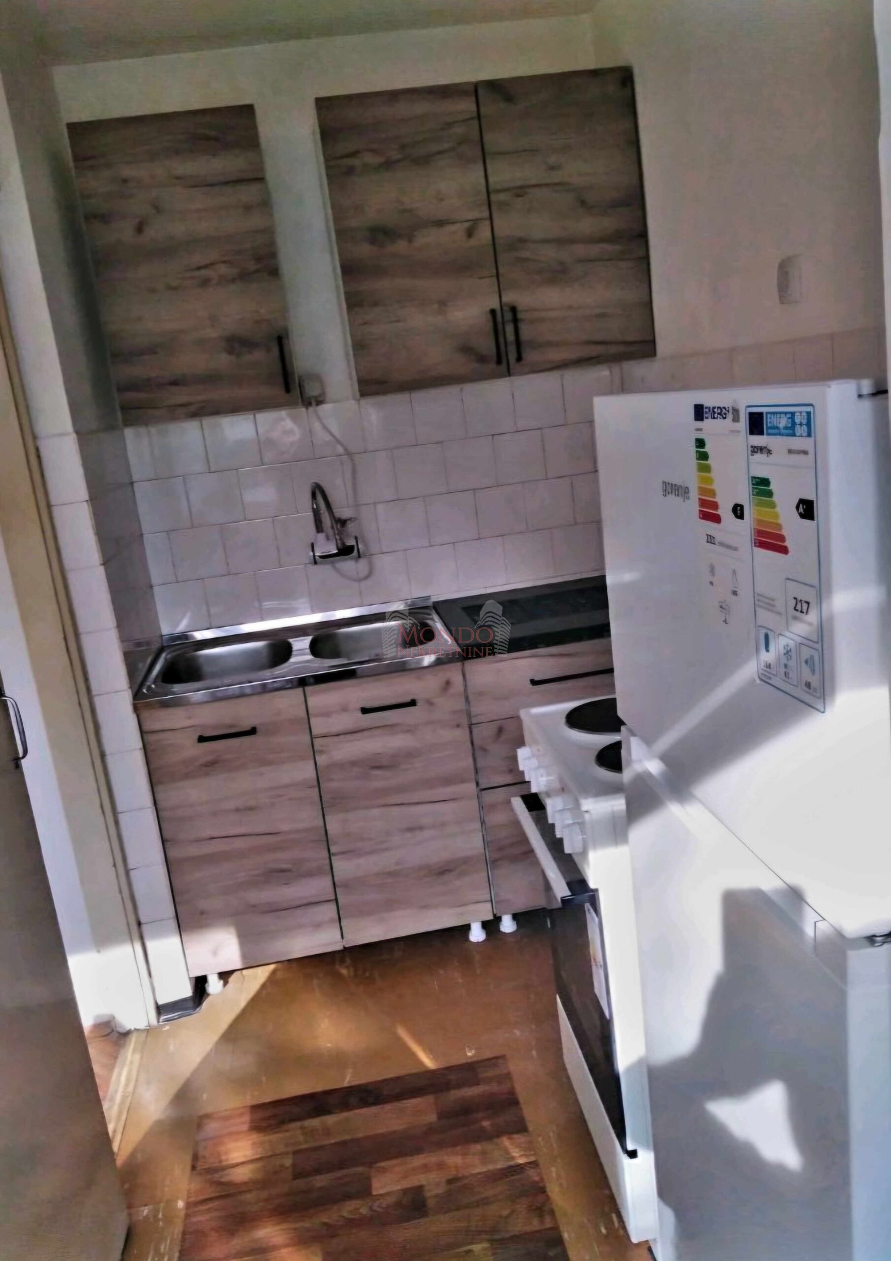 42 m2,  jednosoban, Bulevar Nemanjića