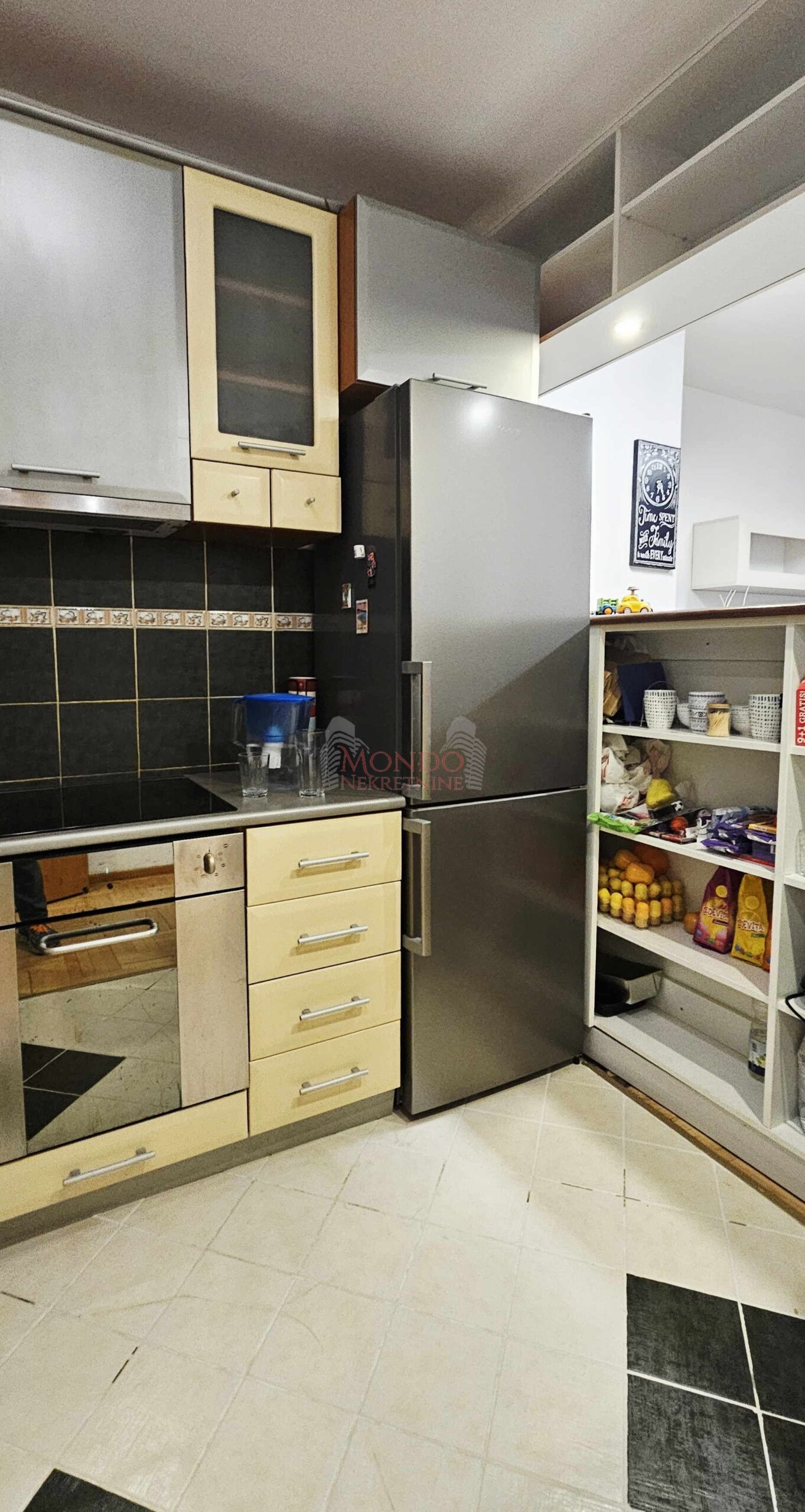 Ekskluzivna prodaja, 3.5 soban, 67 m2, Duvanište