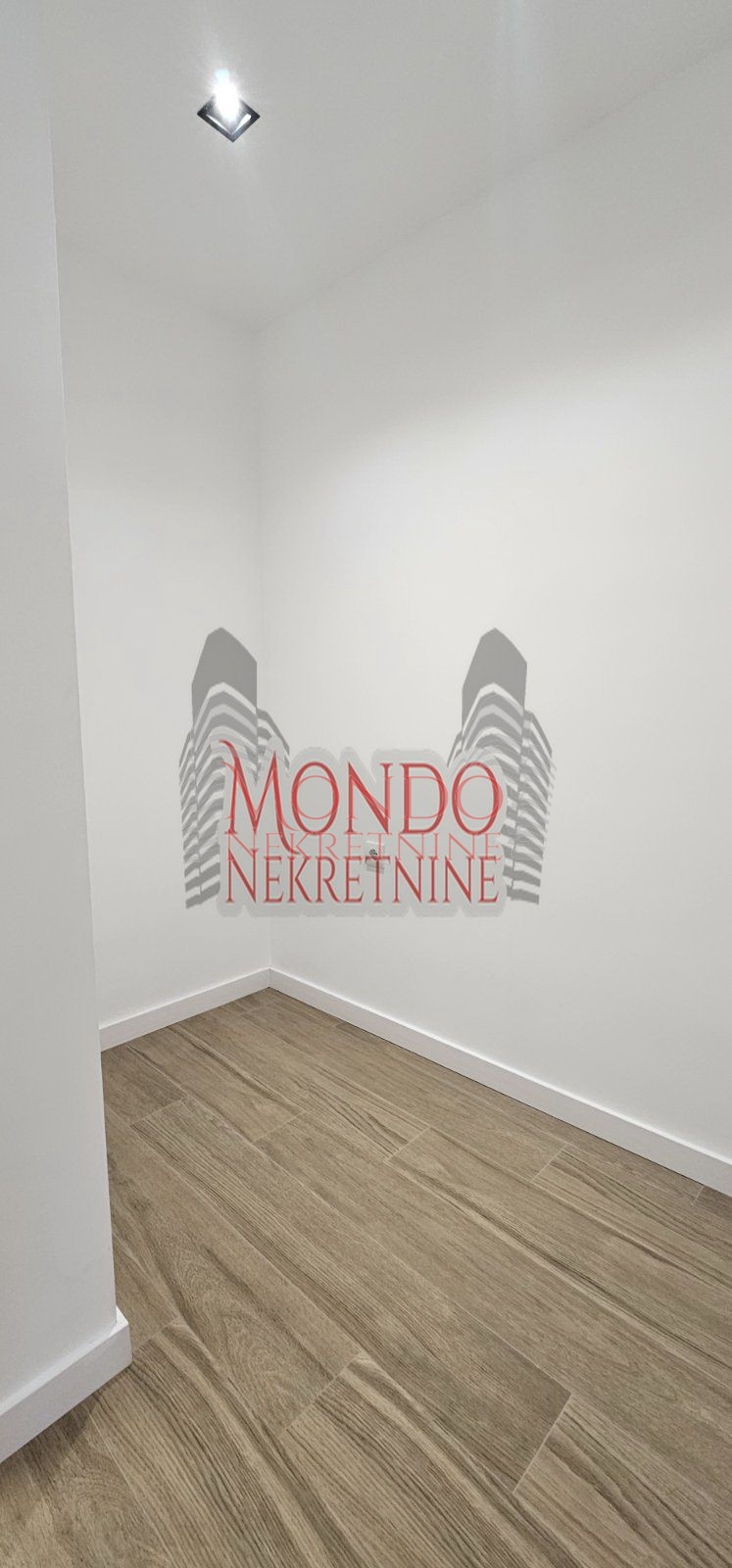 Prodaje se dvoiposoban renoviran stan,Duvanište.