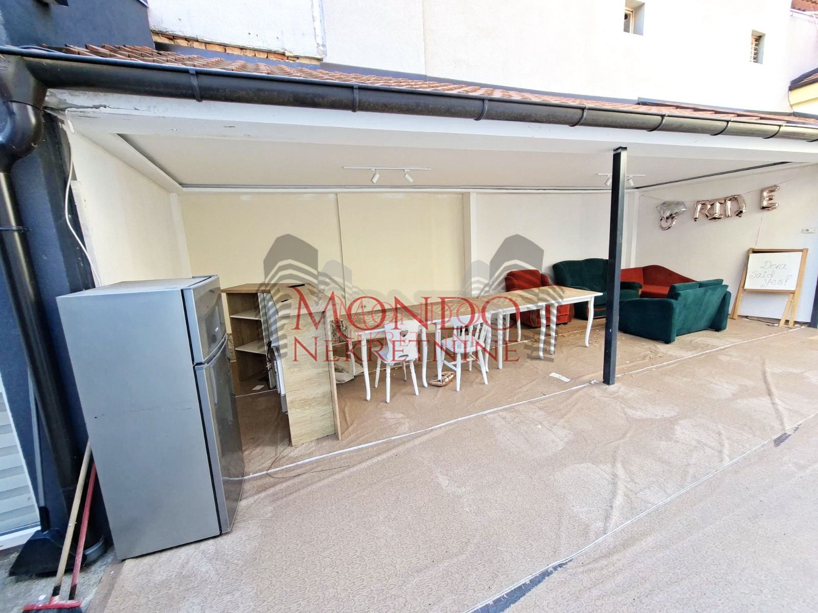 Lokal Kod Crkve Sv. Luka, TA, 12m2, Niš