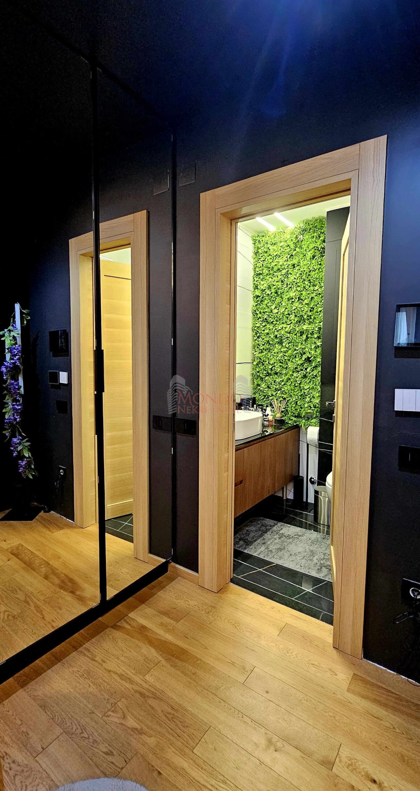 Lux  4.0 soban, 132 m2 + 46 m2, Pantelej