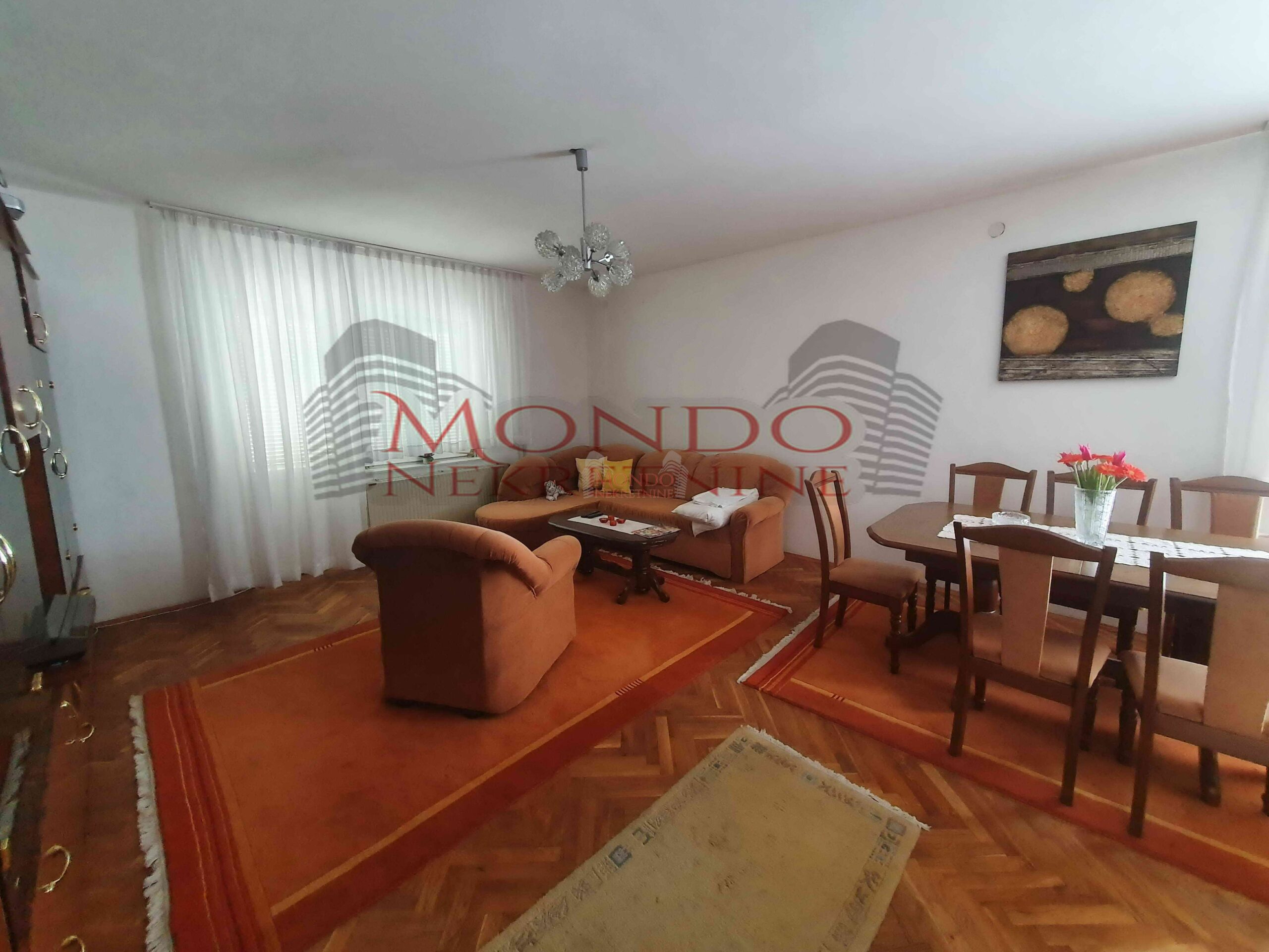 Prodaja kuće u okolini Niša, 450m2, plac 10 ari